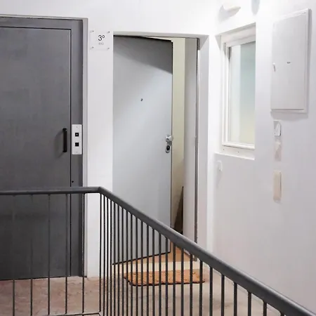 Appartement Downtown Premiu In Center Of 3br With Ac *