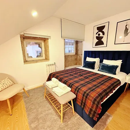 Downtown Premiu In Center Of 3br With Ac *