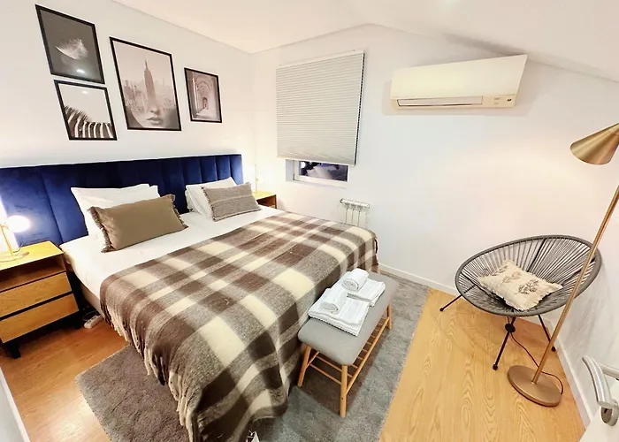 Downtown Premiu In Center Of 3br With Ac *