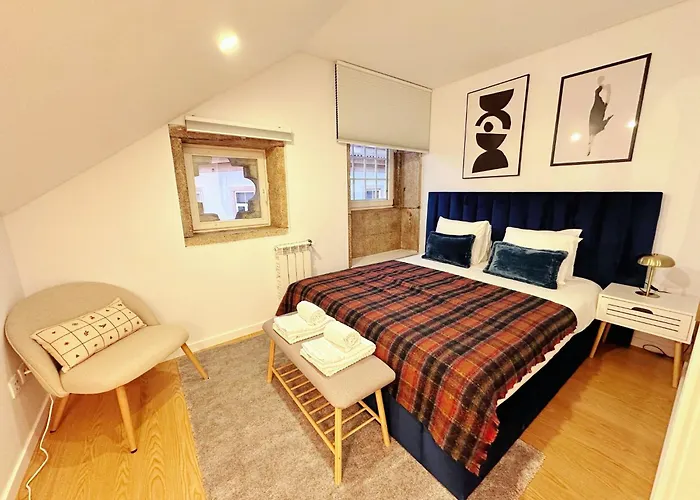 Downtown Premiu In Center Of 3br With Ac *